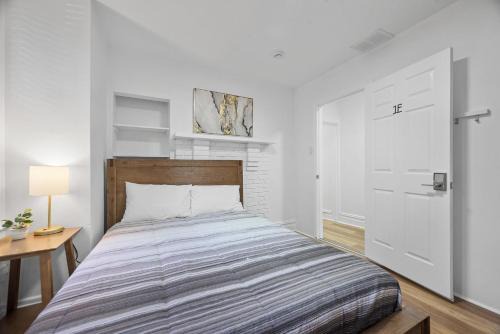 Pittsburgh Shadyside 1E Bright and Modern Private Bedroom with Shared Bathroom