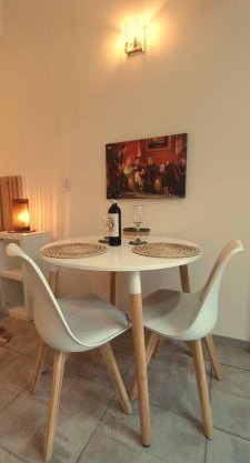 Planta Baja y Garage "Dido" Monoambiente Completo