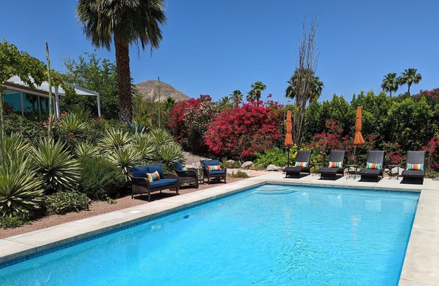 Plateau.....Simply Above the Rest. 3BD/2BA Luxury View Home