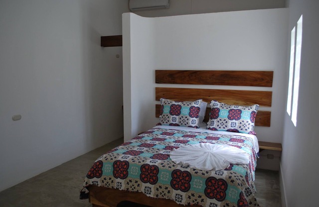 Playa San Juanillo Garden Room 01