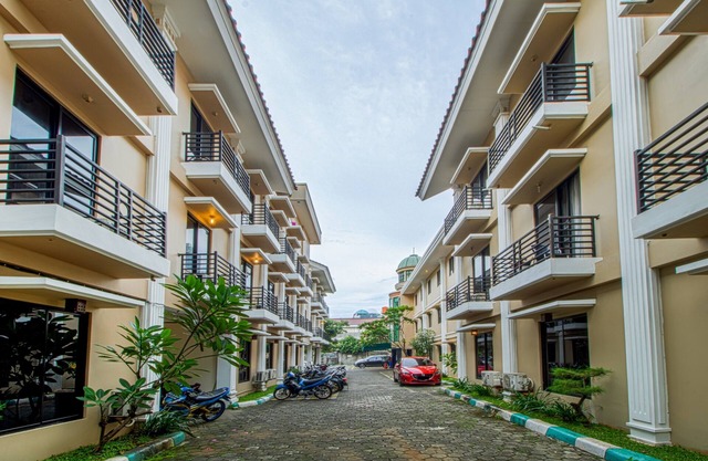 Plaza 68 Residence