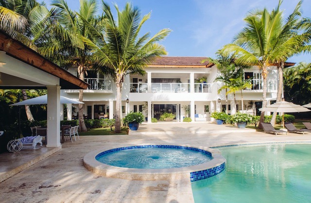 Please Inquire Before Booking – Luxury Villa