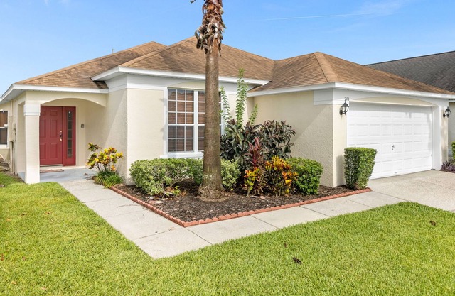 Pleasing4BD3BA Villa with Heated Pool/Dog Friendly/20min away from Disney