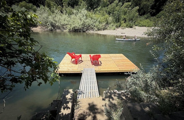 Point of View-Private Dock! NEW Stunning Epic Home! w/Hot Tub, Pups, WiFi