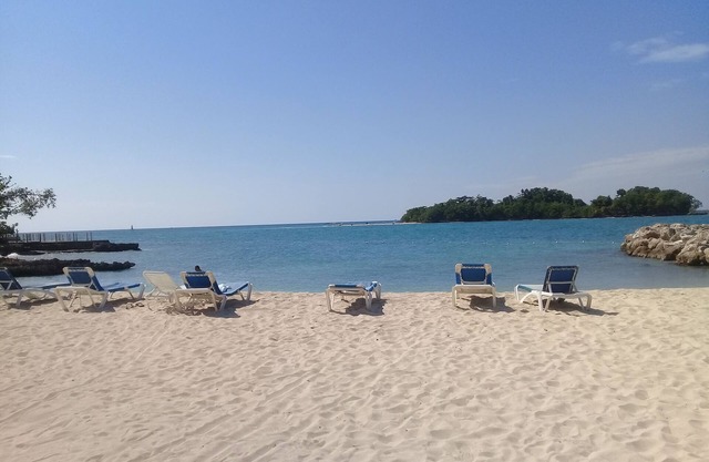 Point Studio 156 by the beach