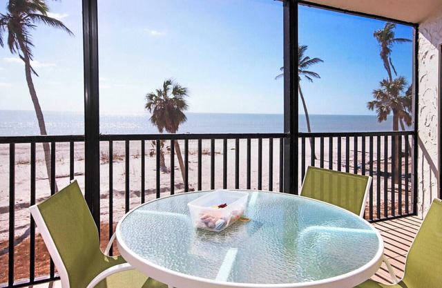 Pointe Santo E26: Your Rejuvenated Gulf-Front Escape on Sanibel