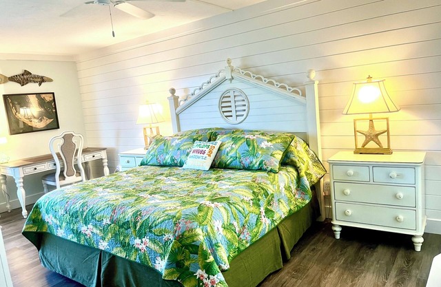 Pointe Santo Gulf View Fully Remodeled Deep Discount November 1-8 Veteran Rates