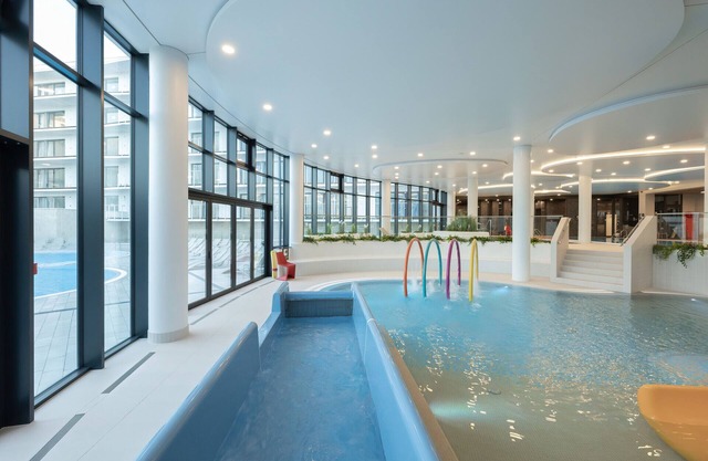 Polanki Aqua by Renters Prestige