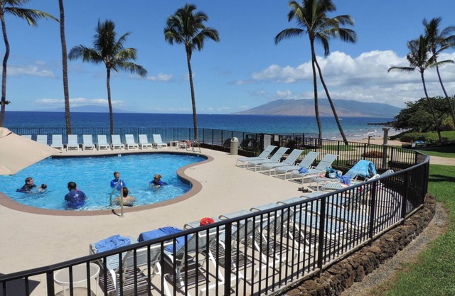 Polo Beach Club Vacation Rentals - APlus Resorts
