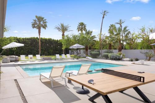 Polo Villa 8 by AvantStay Kitchen, Pool & Spa 260-326 6 Bedrooms