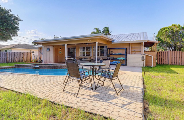 Pool + Game Room: Family-Friendly Stuart Oasis!