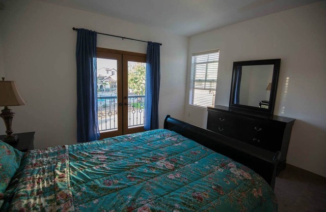 Pool Side El Dorado Ranch Rental Condo #37-3