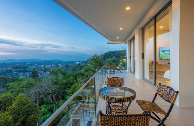 Pool Villa Gym & Ocean Views V111