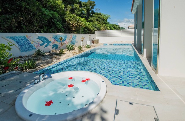 pool villa Sanrriott Okinawa Motobu