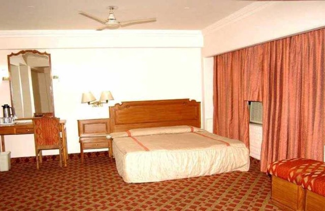 POP Ehsan Guest House