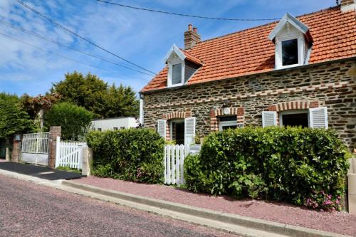 Poppy Cottage lovely fully-equipped cottage for 6 people