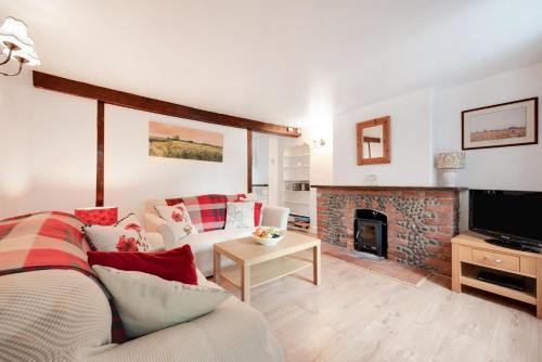 Poppy Cottage