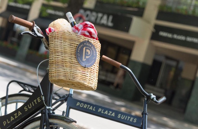 Portal Plaza Suites