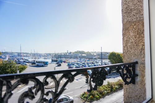 -PORTO- Elegant T3 avec vue sur la ville-close