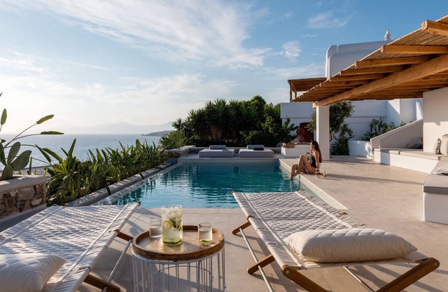 Porto Mykonos Hotel