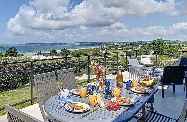 Porz Iroise House (Sea View)