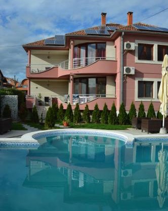Poseidon Apartment