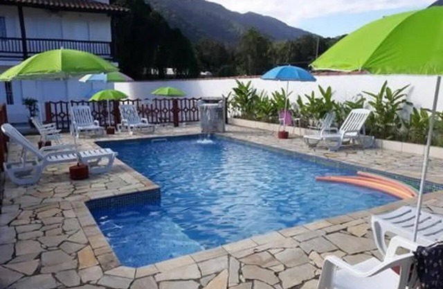 POUSADA TANI COM PISCINA em MARESIAS