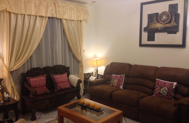 Preciosa Casa in Xela, ¡Ideal para una Familia!