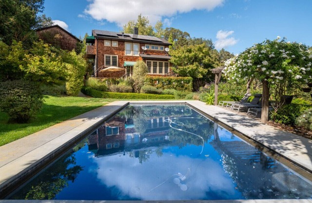 Premier 3 BD with Pool, Outdoor Dining