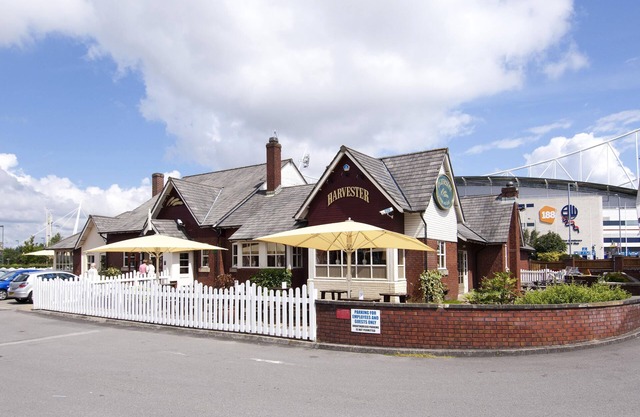 Premier Inn Bolton - Stadium/Arena