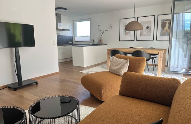 Premium Apartments "VERWEILZEIT" – 3-bedroom, garden, fully equipped & parking