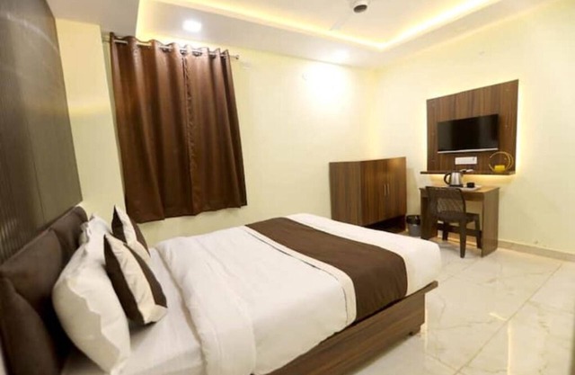 Premium Comfort in Kanpur