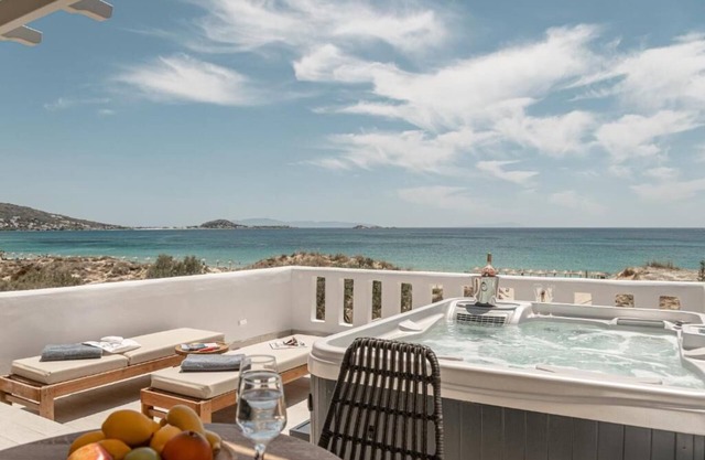 Premium Jacuzzi Suite Sea View