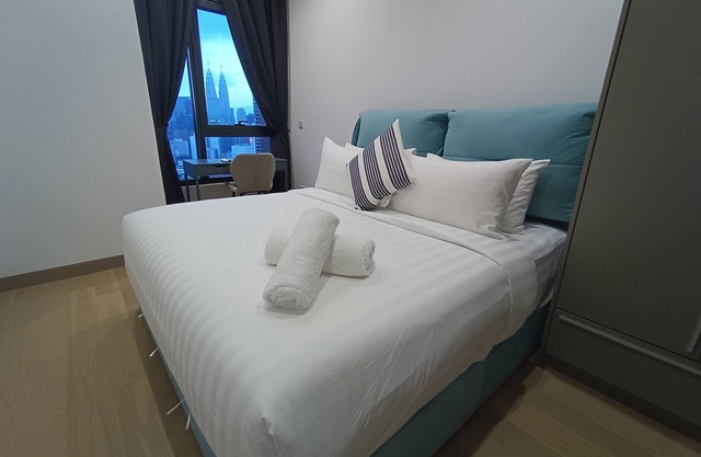 Premium suite KLCC|shopping mall connected#Infinitypool