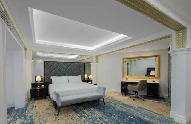 Presidential Suite Near China Club By Luxury Bookings