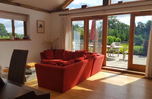 Prestwick Oak - Sleeps 10-14 - Group Accommodation for Family or Friends