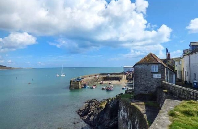 PRETORIA, family friendly, character holiday cottage in Coverack