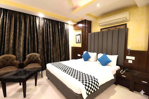 Prime Hotel Stars View 'Near RK ashram metro' 5 min from New Delhi railway station