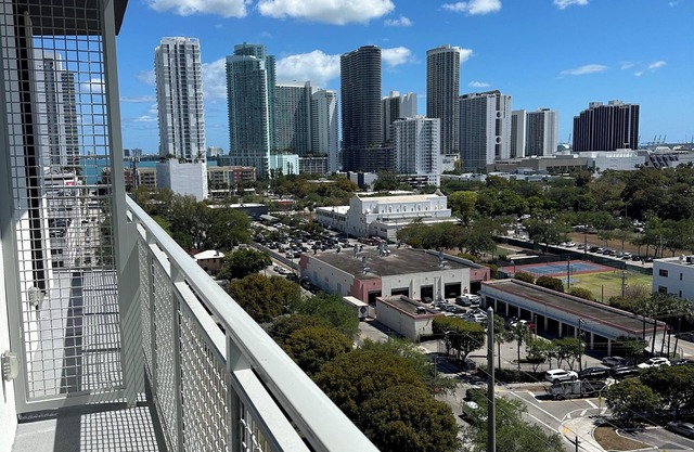 Prime Wywood Ocean View Unit