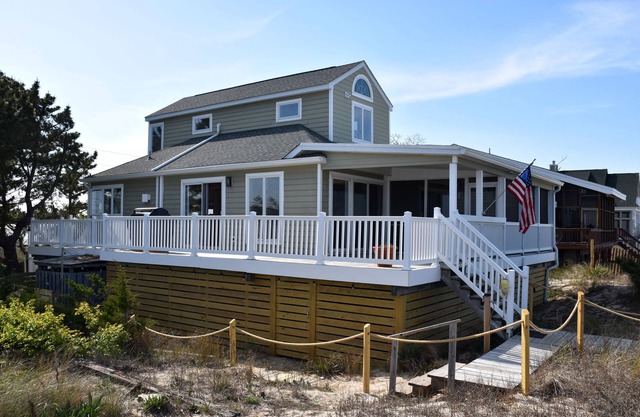 Primehook Beach Bayfront Beauty