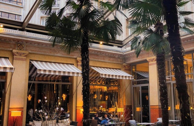 Prince de Galles, a Luxury Collection Hotel, Paris