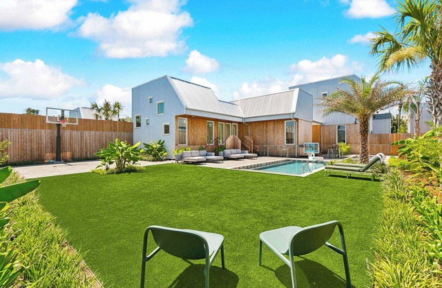 Private 12BR Boutique Hotel - Pool, Hot Tub | B