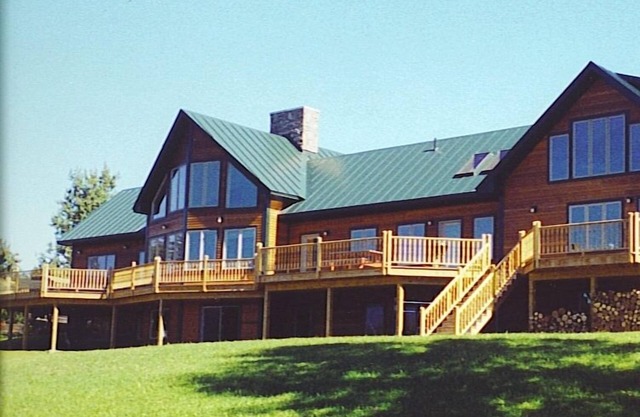 Private Beach on Lake - Five (5) Bedrooms/Four (4) Bathrooms
