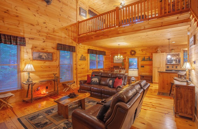 Private Blue Ridge Cabin – Hot Tub, Game Room & Fire Pit