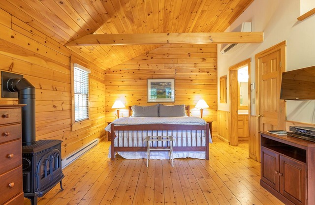 Private cabin on the Maine coast