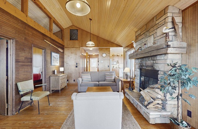 Private Cottage w/Wood-Burning Fireplace, WiFi, and Lakefront Access