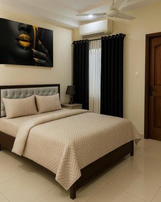 Private & Cozy 1-Bed Full Apartment