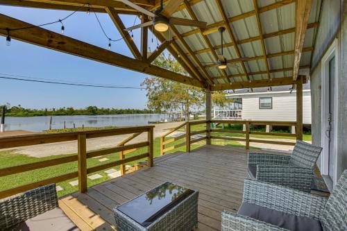 Private Dock Des Allemands Cabin on the Bayou!