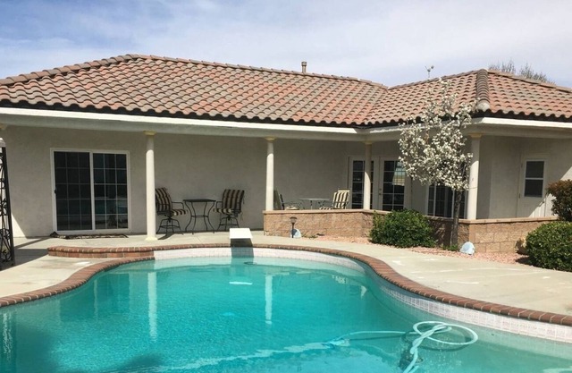 Private Estate Casita with Pool!
