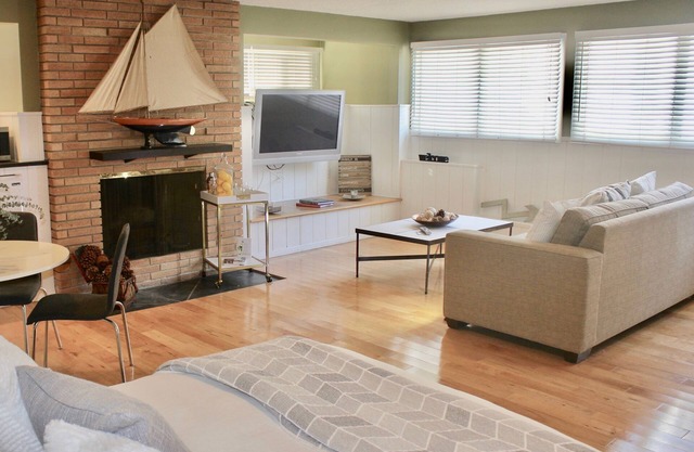 Private Guest Suite in LA's Idylic Westside